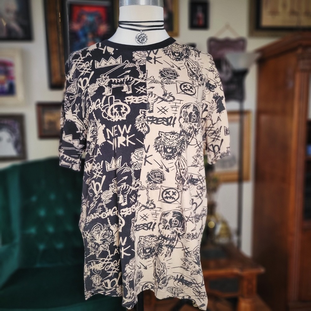 Eighty Eight Brand T-Shirt Graffiti Graphic Mens Large Black Tan Skull New York